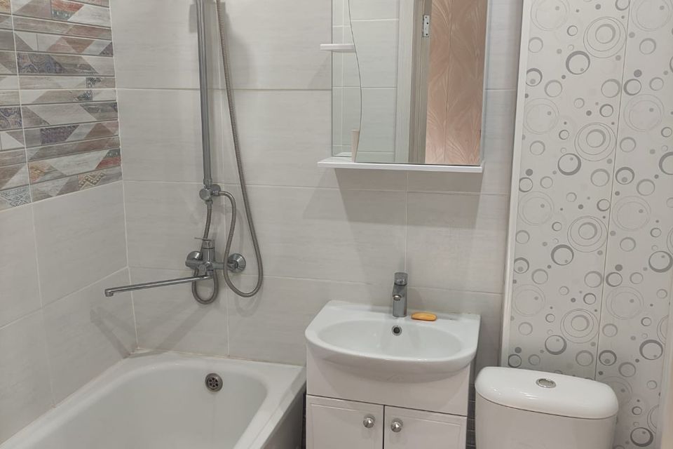 Продаётся 2-комнатная квартира, 46.4 м²