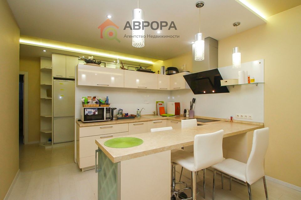 Продаётся 2-комнатная квартира, 64.7 м²