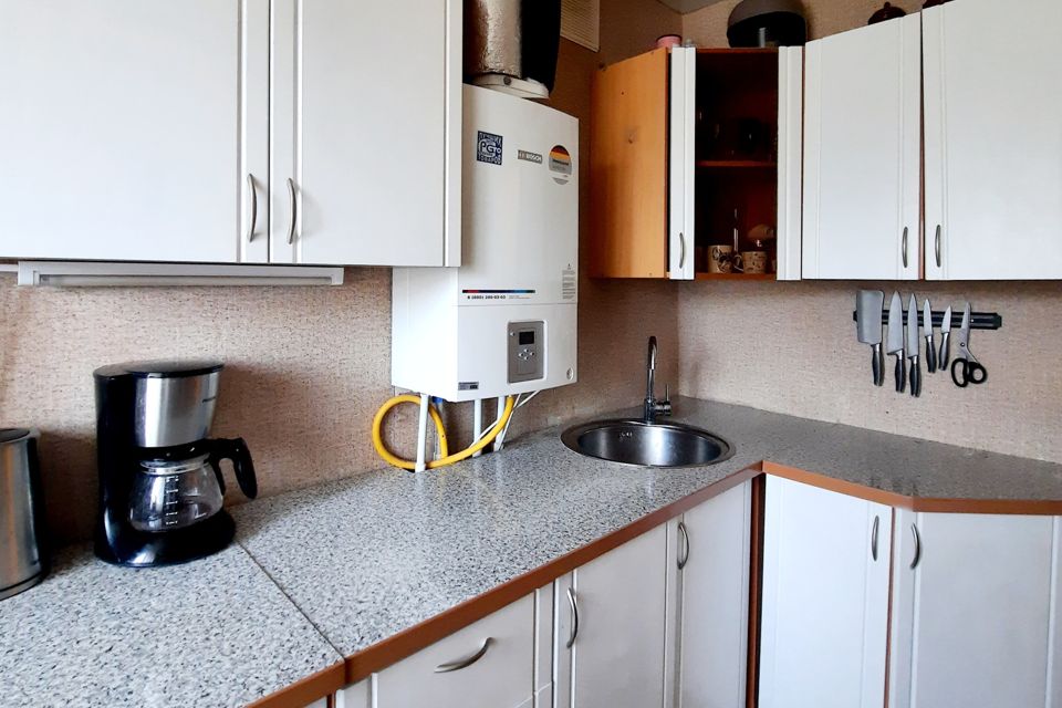 Продаётся 2-комнатная квартира, 58 м²