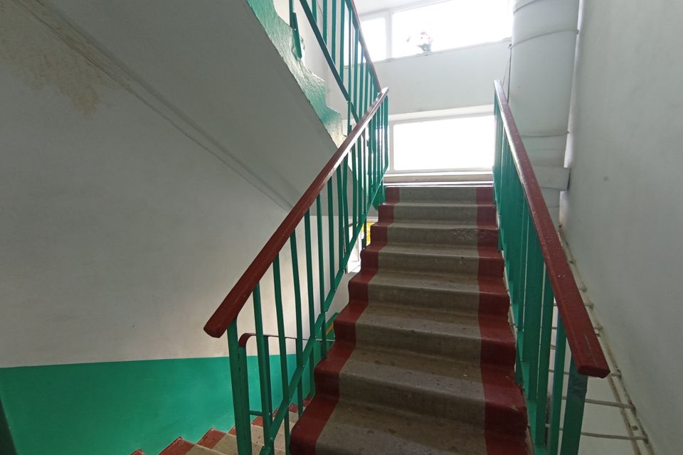 Продаётся 3-комнатная квартира, 61.4 м²