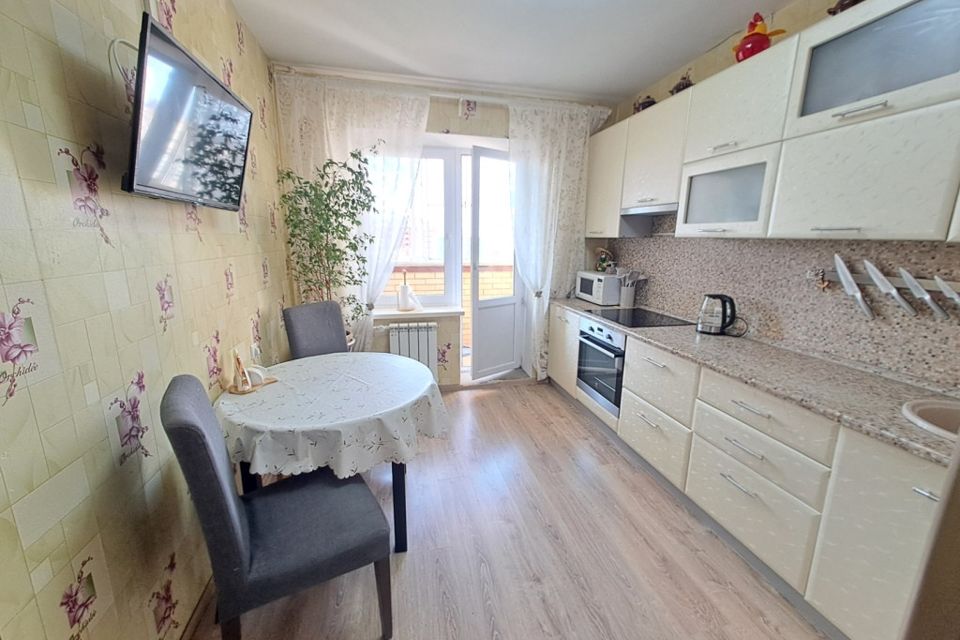 Продаётся 2-комнатная квартира, 59.5 м²