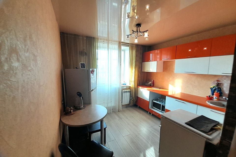 Продаётся 3-комнатная квартира, 70.4 м²