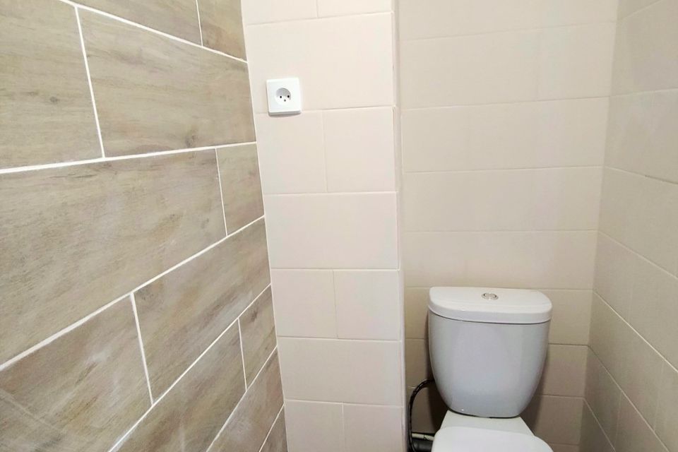 Продаётся комната в 1-комн. квартире, 18.3 м²
