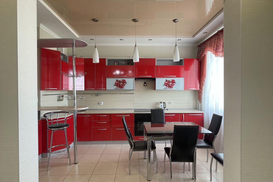 Продаётся 2-комнатная квартира, 65.3 м²