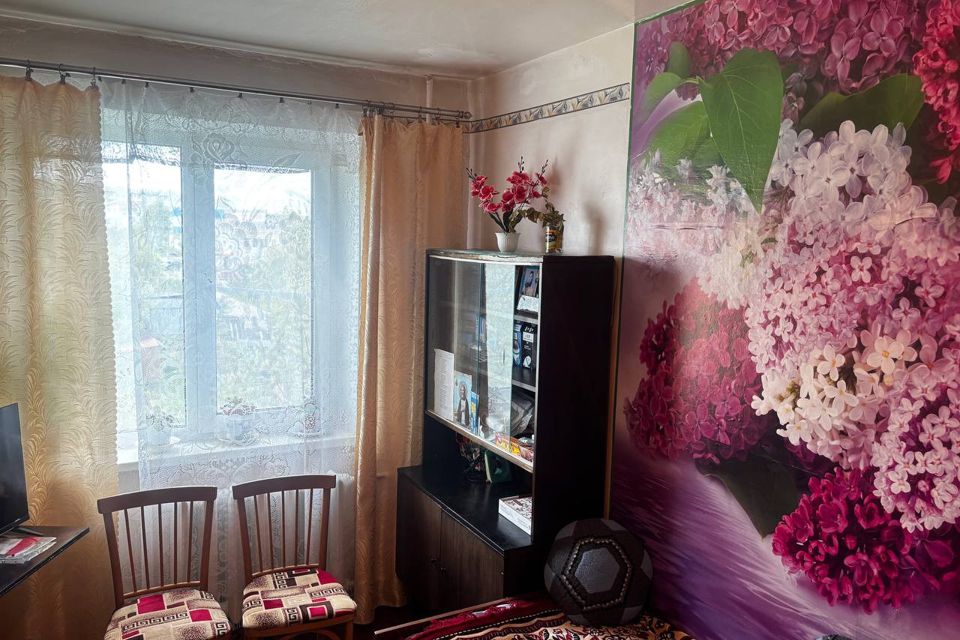 Продаётся 3-комнатная квартира, 55.8 м²