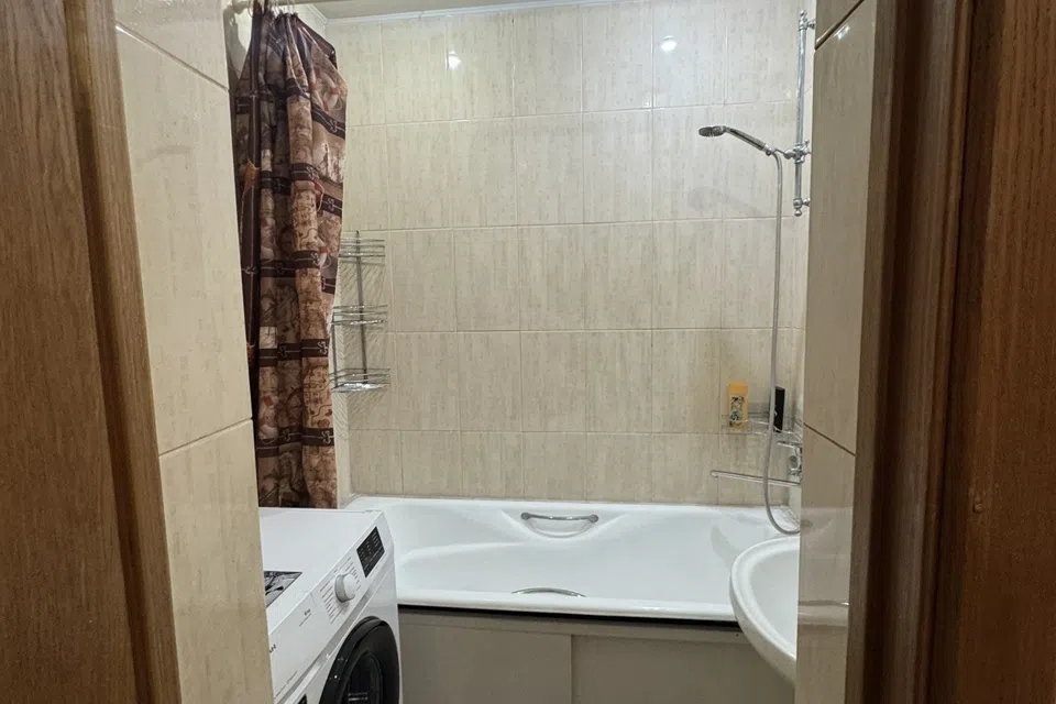 Продаётся 3-комнатная квартира, 56 м²