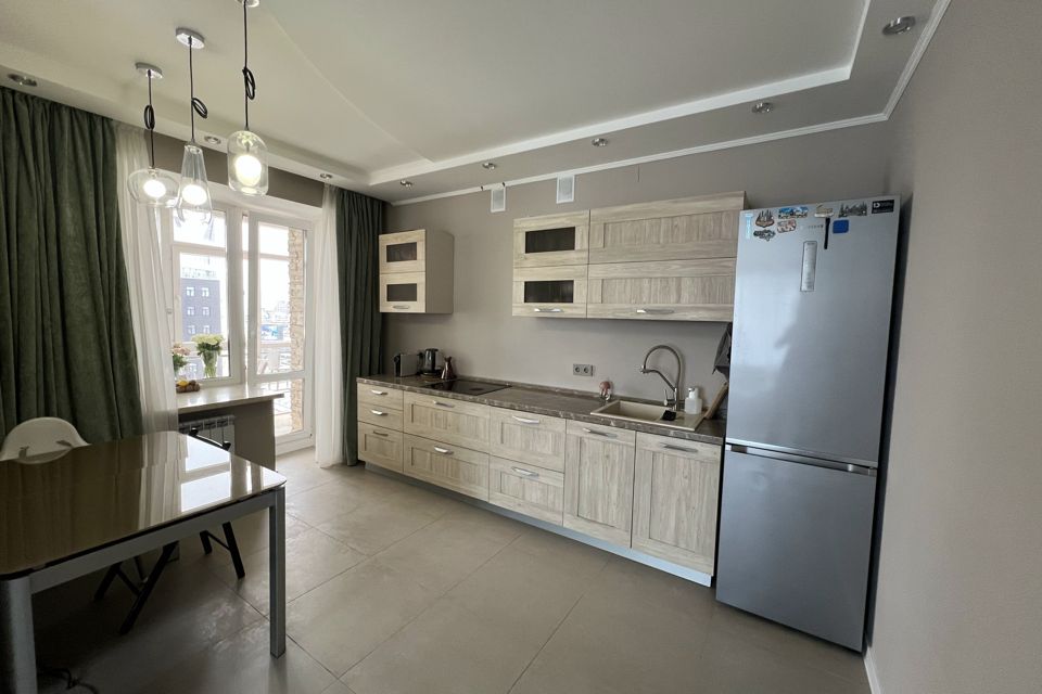 Продаётся 3-комнатная квартира, 82 м²