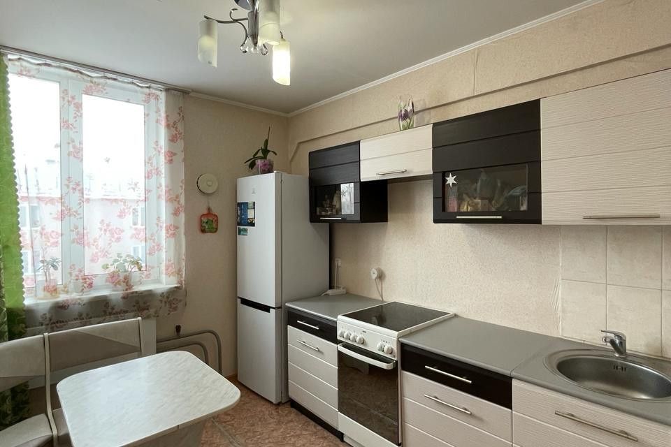 Продаётся 2-комнатная квартира, 43.7 м²