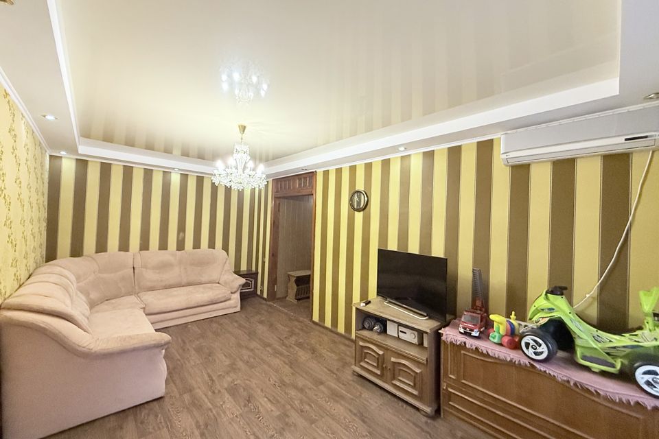 Продаётся 2-комнатная квартира, 53 м²
