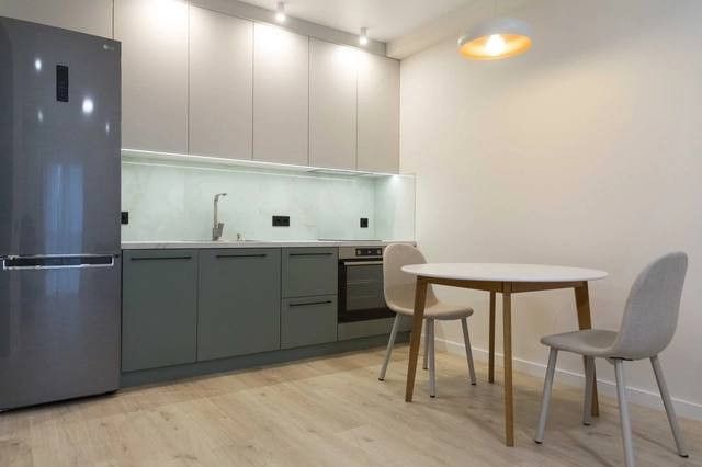 Продаётся 2-комнатная квартира, 59.7 м²