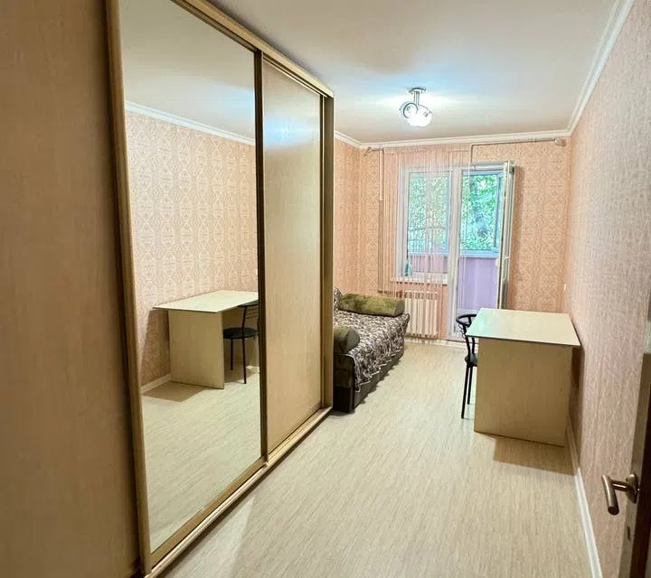 Продаётся 2-комнатная квартира, 65.1 м²
