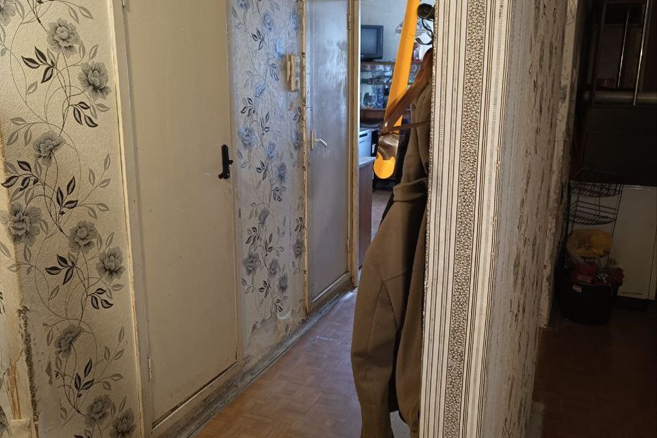 Продаётся 4-комнатная квартира, 103.3 м²