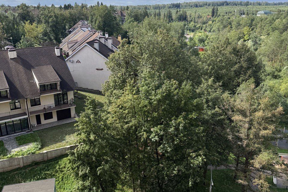 Продаётся 2-комнатная квартира, 56 м²