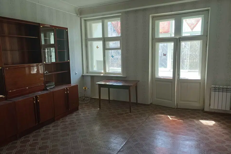 Продаётся 3-комнатная квартира, 77 м²