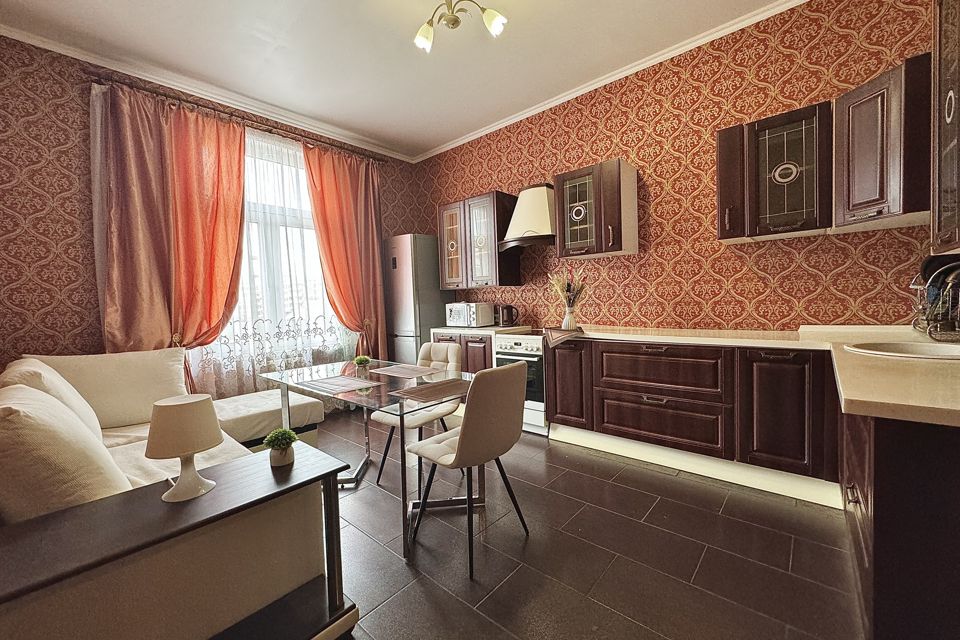 Продаётся 2-комнатная квартира, 70.8 м²