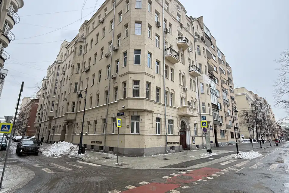 Продаётся 2-комнатная квартира, 55.7 м²