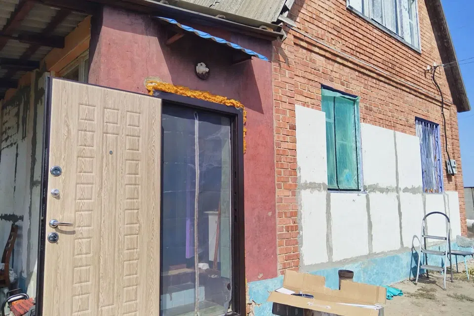 Продаётся 2-этажный дом, 72.5 м²