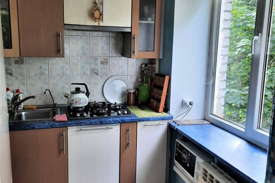 Продаётся 3-комнатная квартира, 54.7 м²