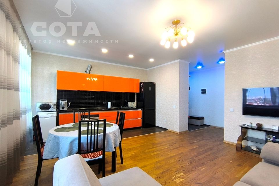 Продаётся 3-комнатная квартира, 72.6 м²
