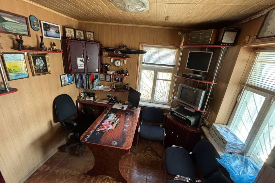 Продаётся помещение своб. назначения, 200 м²