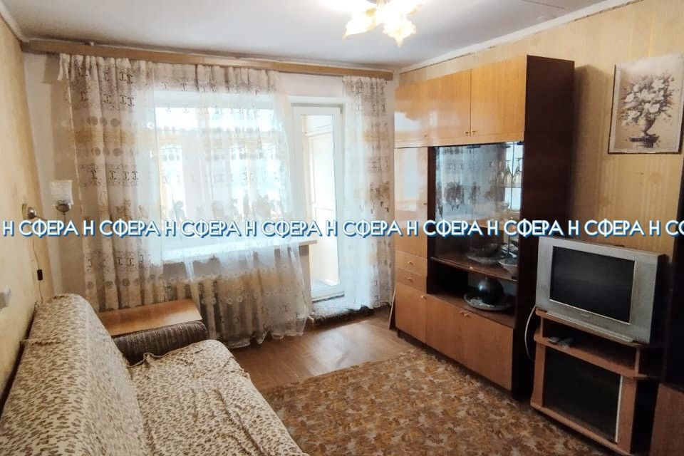 Продаётся 3-комнатная квартира, 49.9 м²