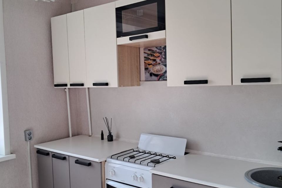Сдаётся 1-комнатная квартира, 33 м²