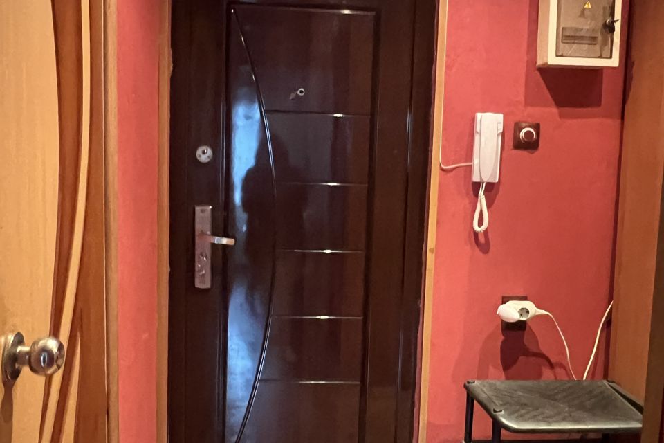Продаётся 3-комнатная квартира, 60.5 м²