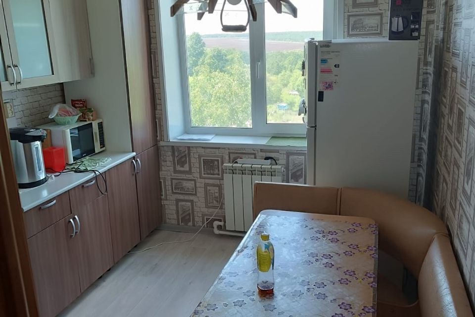 Продаётся 4-комнатная квартира, 71.1 м²