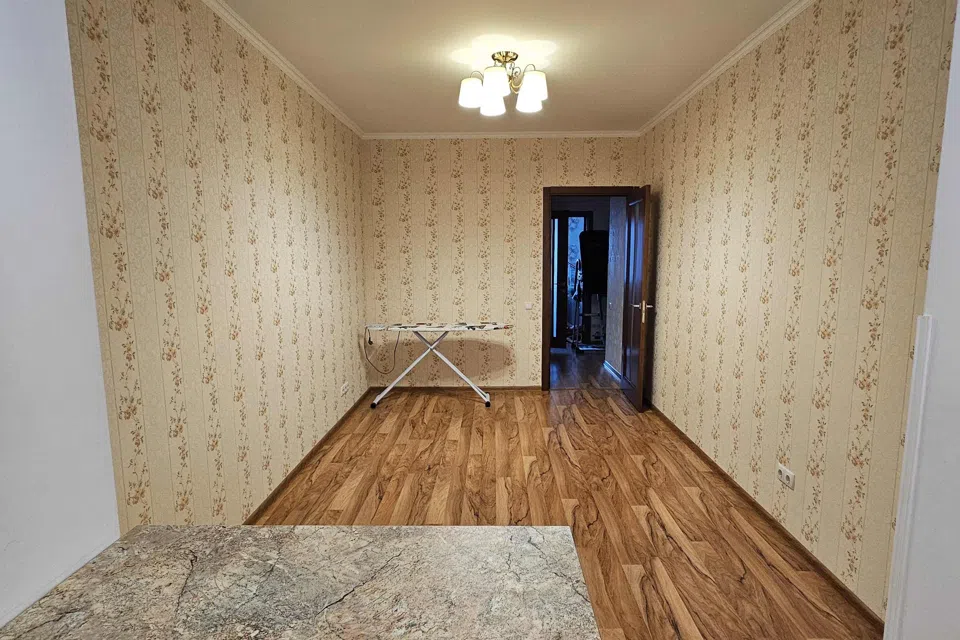 Продаётся 4-комнатная квартира, 84.9 м²