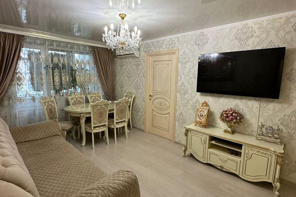 Продаётся 3-комнатная квартира, 56 м²