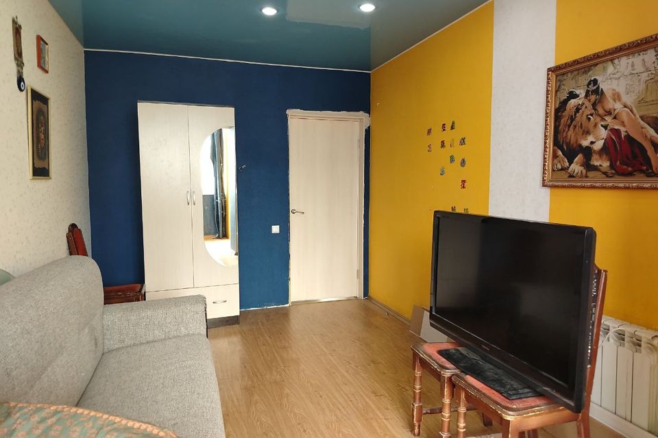 Продаётся 3-комнатная квартира, 63.8 м²