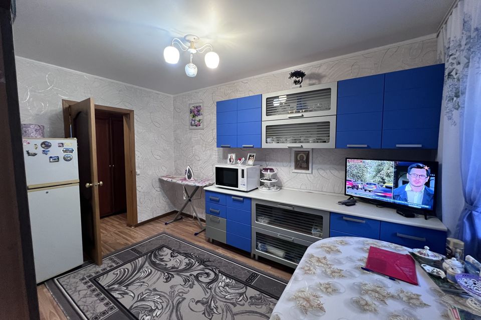 Продаётся 3-комнатная квартира, 58.4 м²