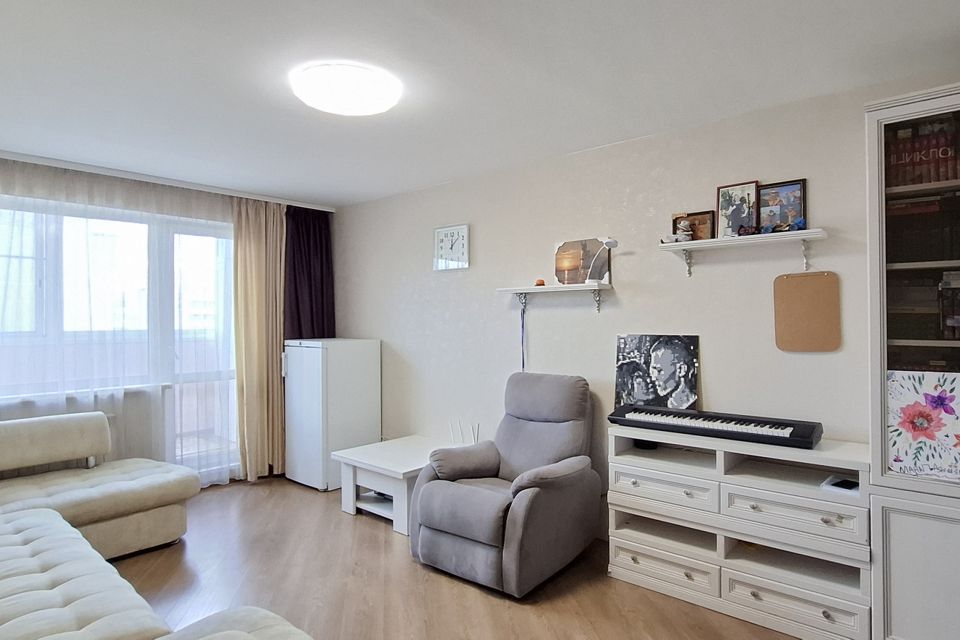 Продаётся 4-комнатная квартира, 83 м²