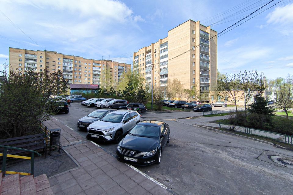 Продаётся 3-комнатная квартира, 62.7 м²