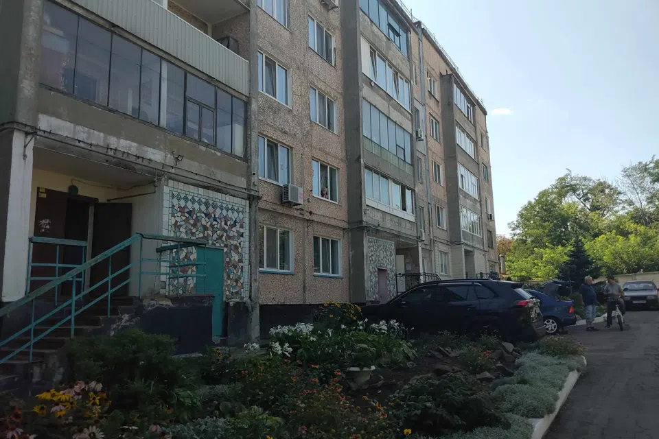 Продаётся 3-комнатная квартира, 62.8 м²