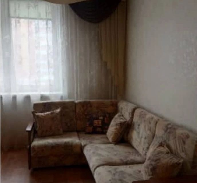 Сдаётся 1-комнатная квартира, 42 м²