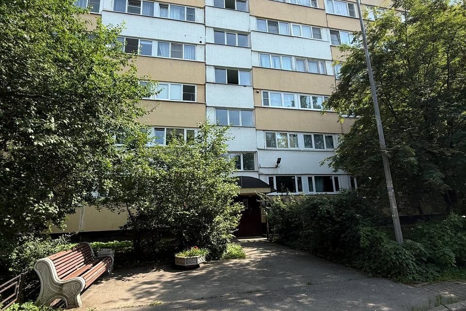 Продаётся 3-комнатная квартира, 60.5 м²