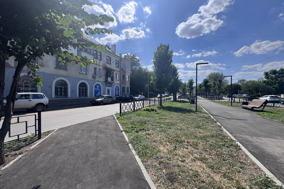 Продаётся помещение своб. назначения, 200 м²