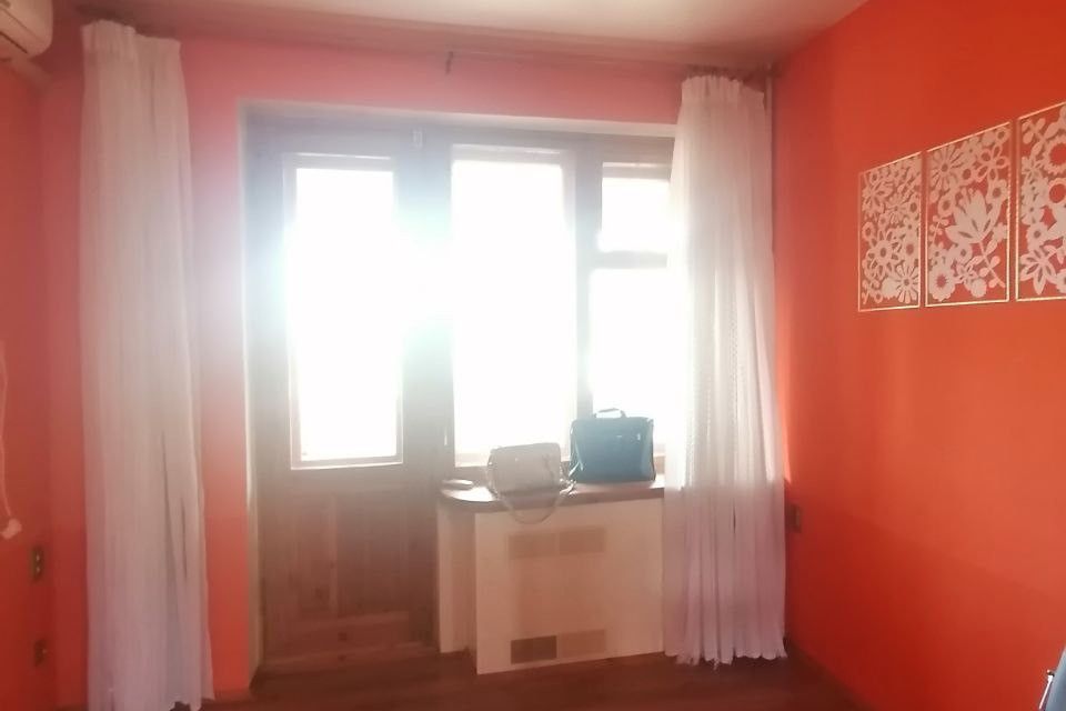 Сдаётся 1-комнатная квартира, 35 м²