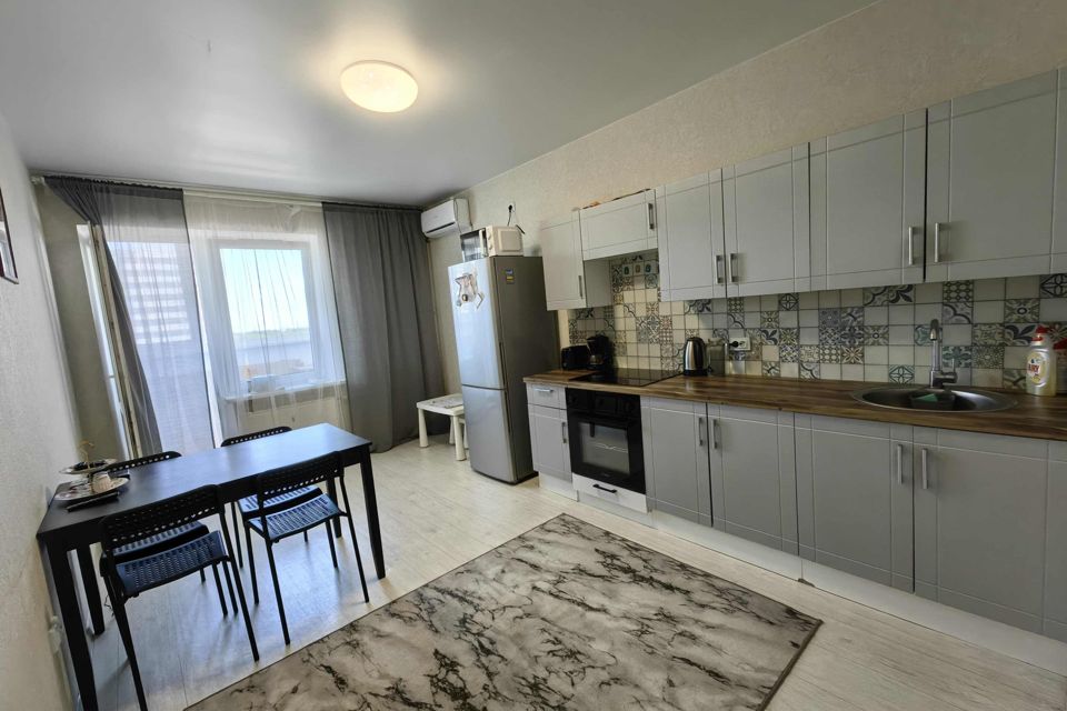 Продаётся 2-комнатная квартира, 63.3 м²