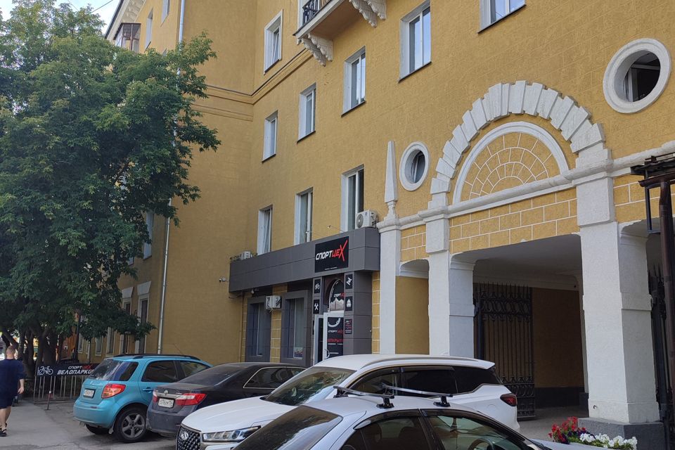 Продаётся 3-комнатная квартира, 66.2 м²