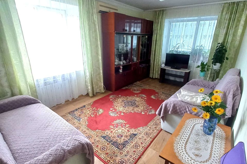 Продаётся 2-комнатная квартира, 43 м²