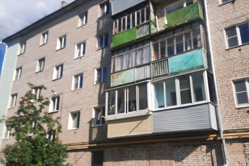 Продаётся 3-комнатная квартира, 51.6 м²