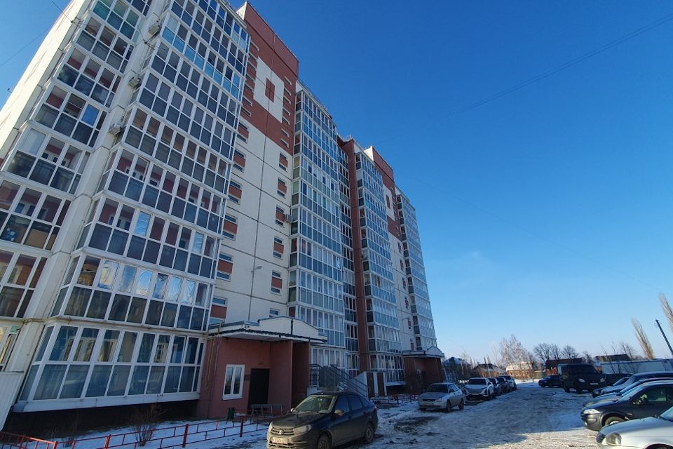 Продаётся 1-комнатная квартира, 38 м²