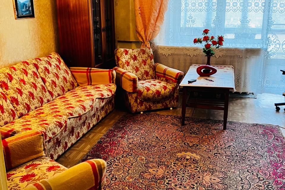 Продаётся 3-комнатная квартира, 60.4 м²