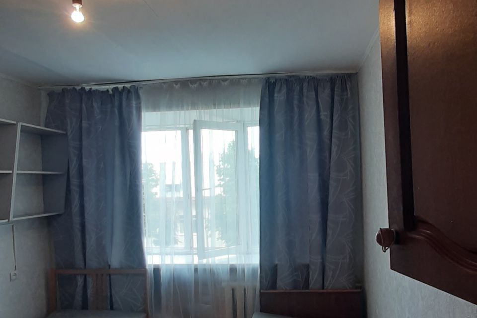 Продаётся комната в 1-комн. квартире, 13 м²