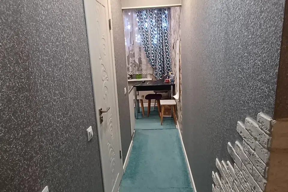 Продаётся 3-комнатная квартира, 58.5 м²
