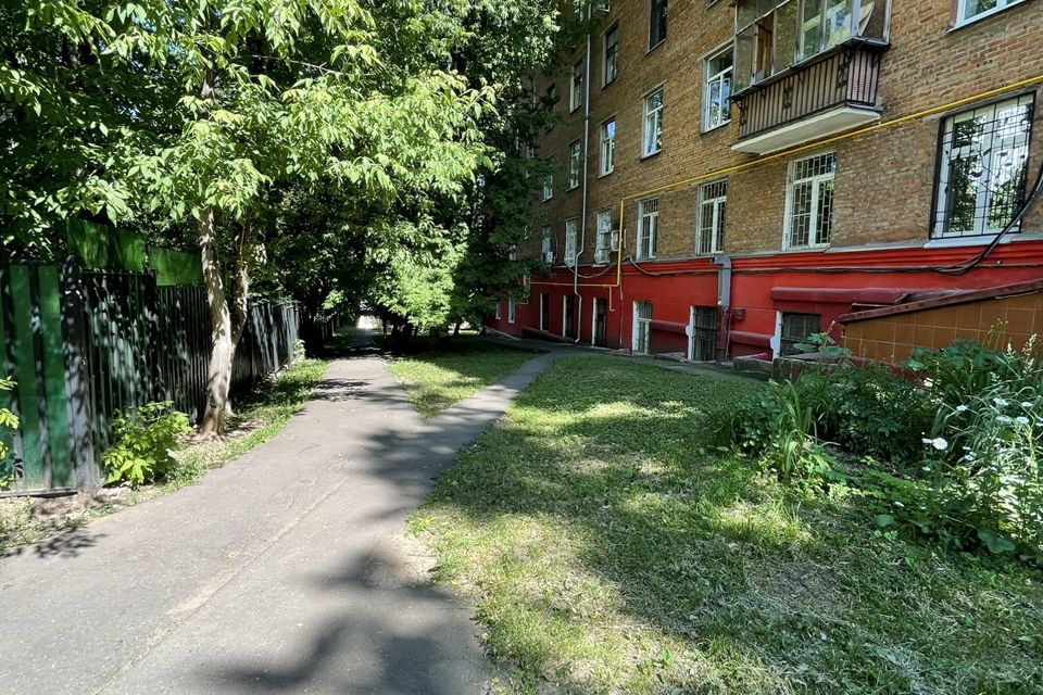 Продаётся 3-комнатная квартира, 107.7 м²
