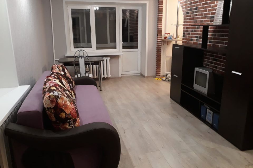 Продаётся 1-комнатная квартира, 37.3 м²