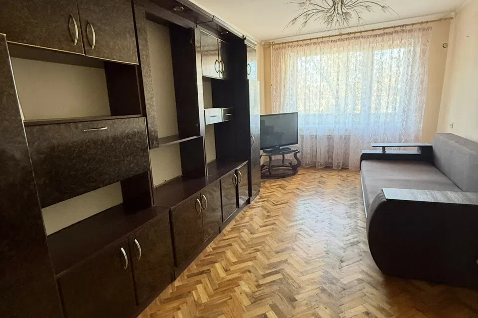 Продаётся 3-комнатная квартира, 61 м²